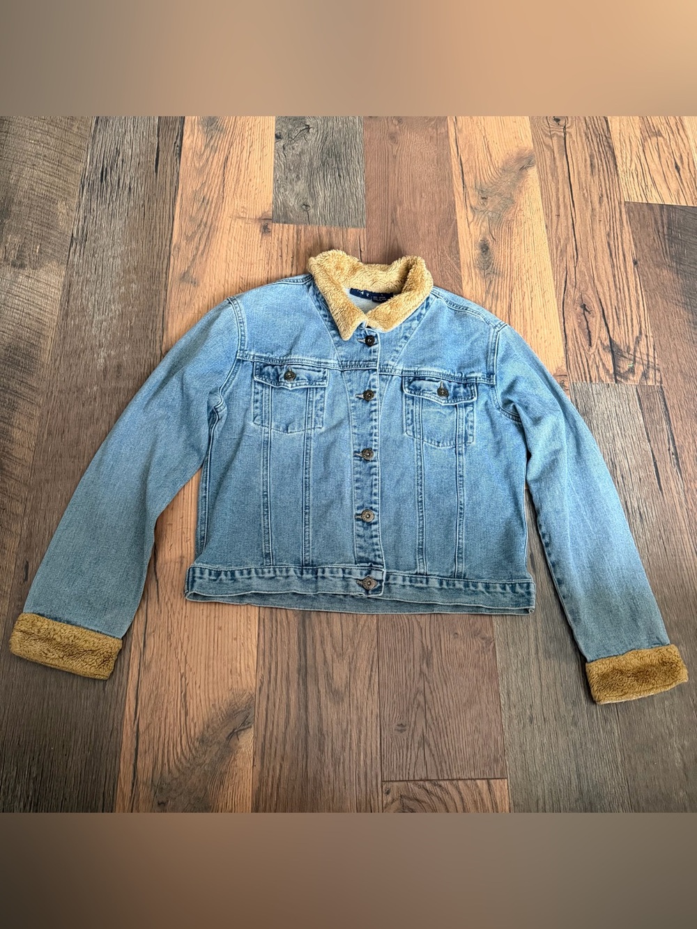 Light Wash Denim Jacket with Tan Sherpa Collar and Cuffs